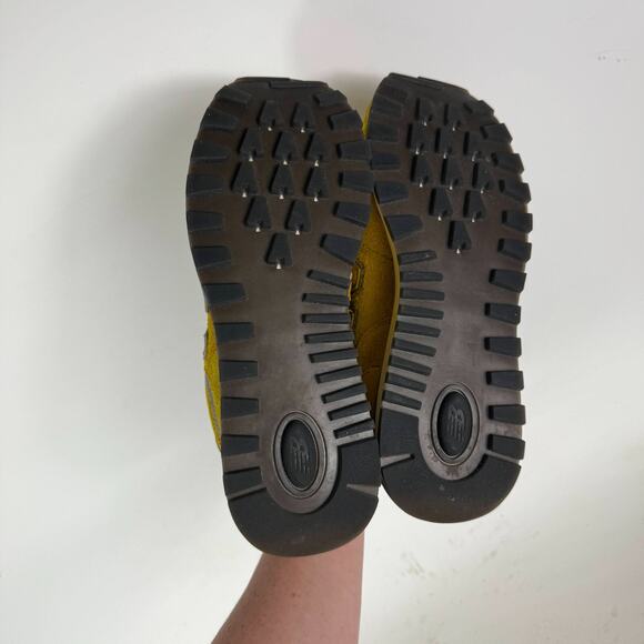 New Balance 574 Bodega Legacy Arrival Sneakers Mens 10 Yellow Athletic Shoes - Picture 8 of 12